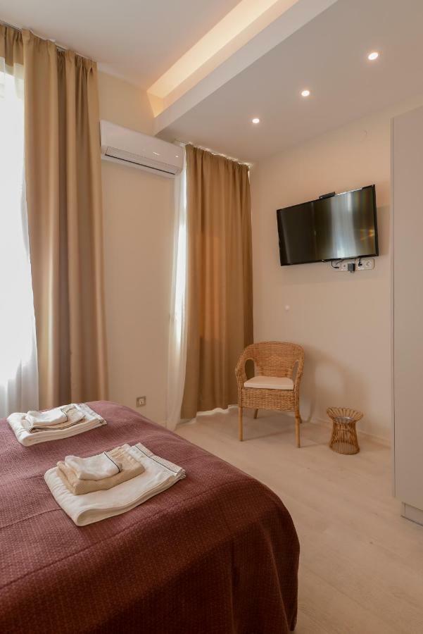 Sofia Dream Apartment - Premium One Bedroom On Ekzarh Yosif By Flat Mаnager Esterno foto